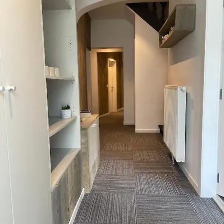 Grote In Centrum Met Badkamer ! Oda ve Kahvaltı *